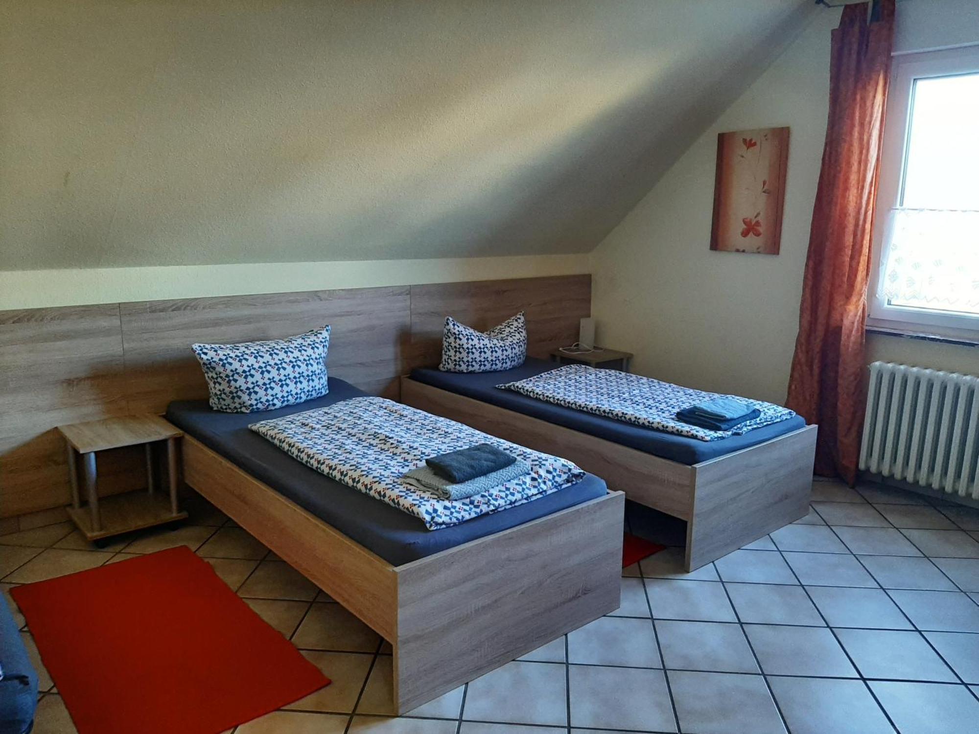 Haus Roseneck-Pension Am Stadtrand Borchen Room photo